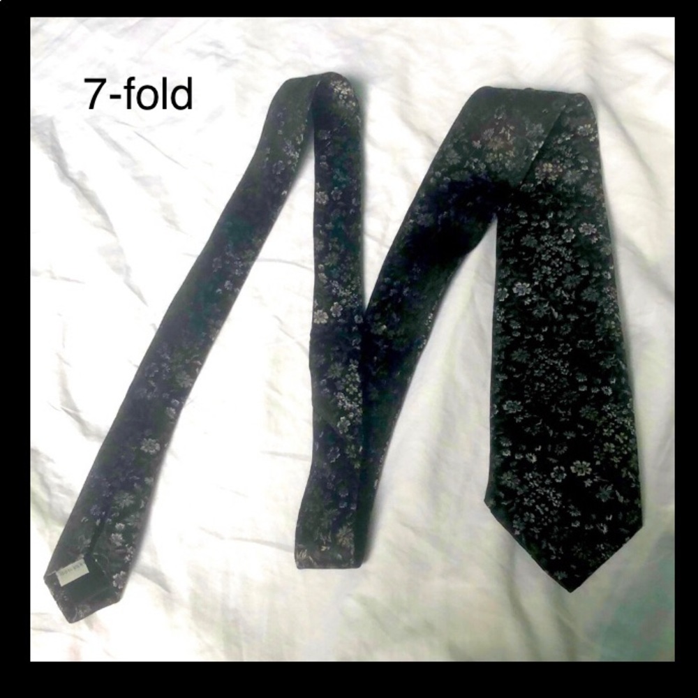 Beautiful 7-fold silk tie